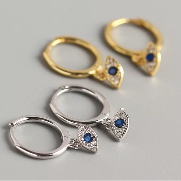 🔥👁Insta sterling silver\gold plated eye small hoop earrings - Picture 5 of 7